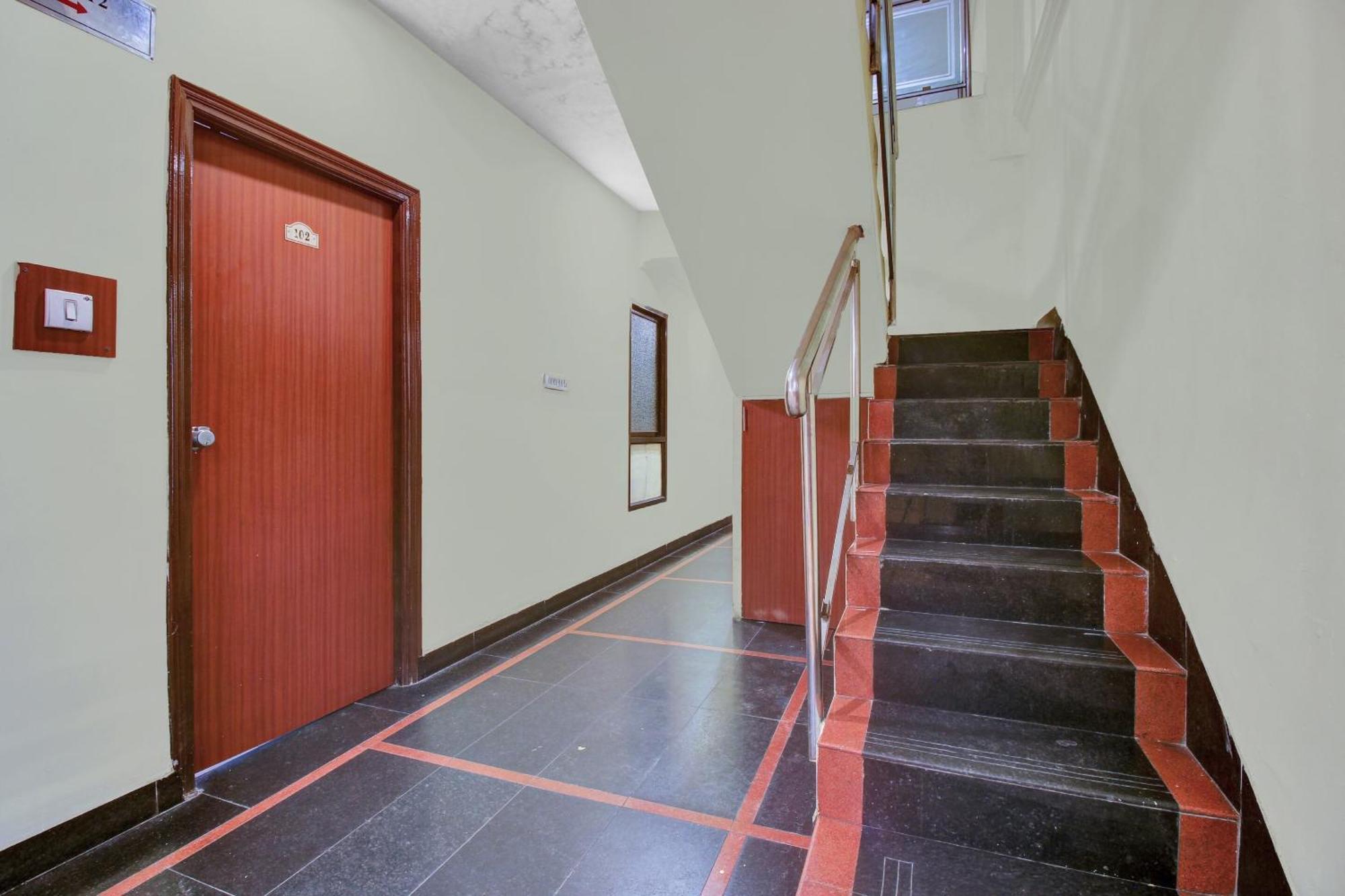 Hotel O Happy Rooms Hajdarábád Exteriér fotografie