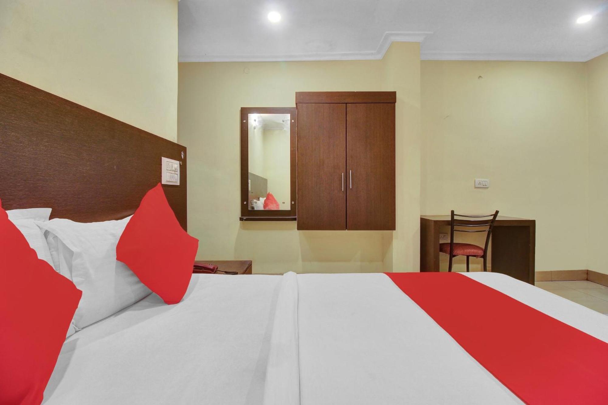 Hotel O Happy Rooms Hajdarábád Exteriér fotografie